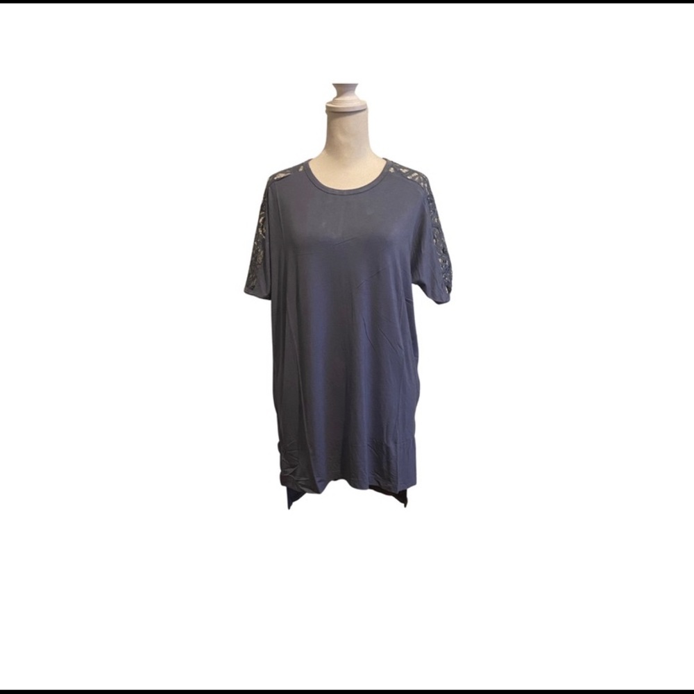 Crew Neck Lace Shoulder Top